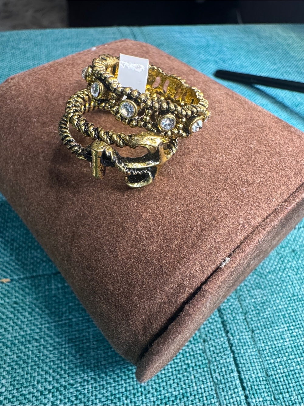 Rings - Picture 5 of 7